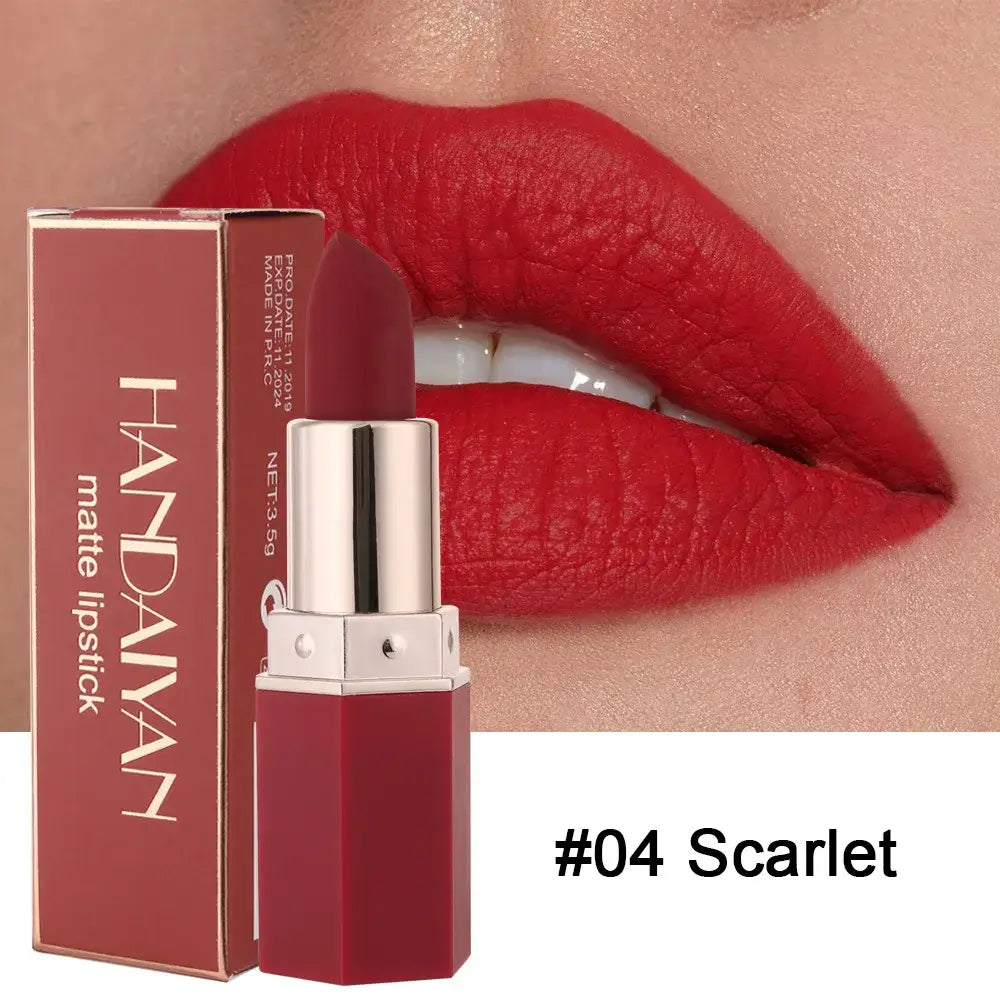 Vibrant red lipstick in a burgundy-colored tube labeled ’HANDAIYAN #04 Scarlet’.