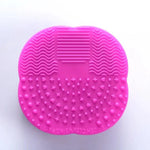 Teal Heart-Shaped Silicone Makeup Brush Cleaning Pad - Vignette | VogueBeautify